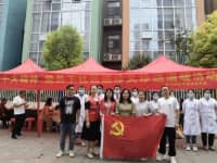 溫情六月，感恩父愛(ài)，鄭西專家走進(jìn)社區(qū)愛(ài)心義診